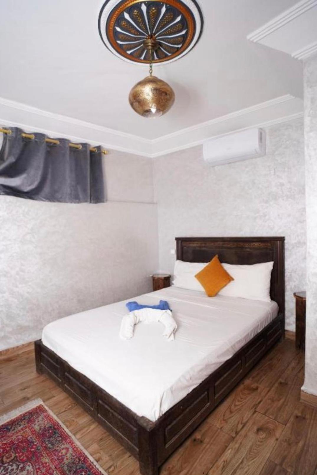 Riad Dar Essassi 23 Marakeş Oda fotoğraf